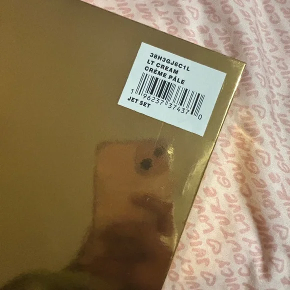 Michael Kors Crossbody Gift Set - Picture 7 of 7